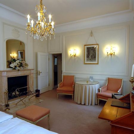 Hotel Buerger Palais Ansbach Szoba fotó