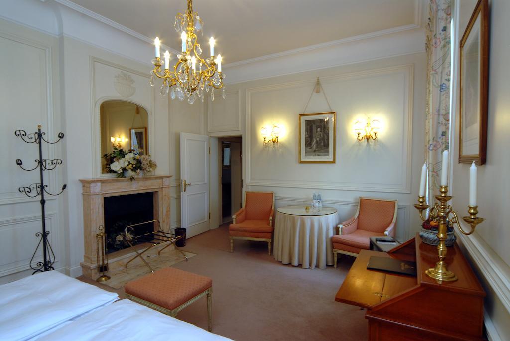 Hotel Buerger Palais Ansbach Szoba fotó